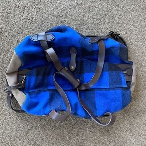 Filson Wool Duffel Model 70102 Blue Plaid
